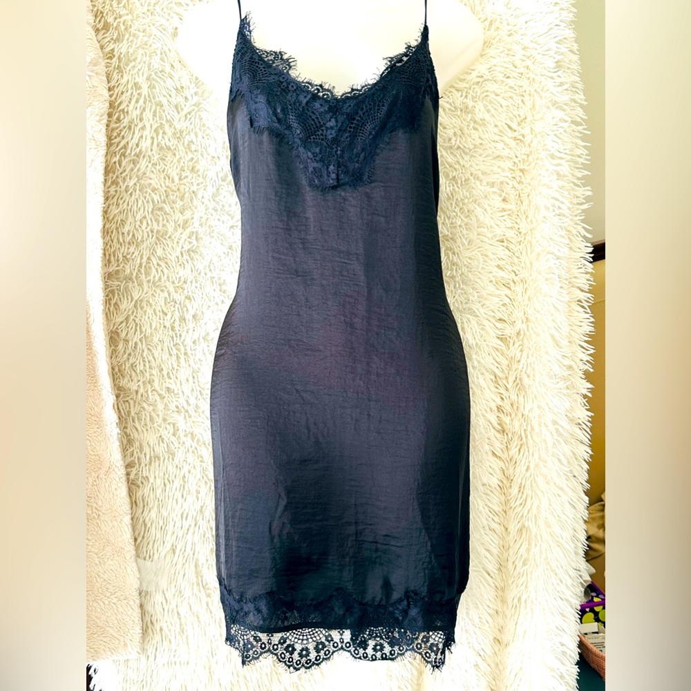 LBD 🖤little black slip dress